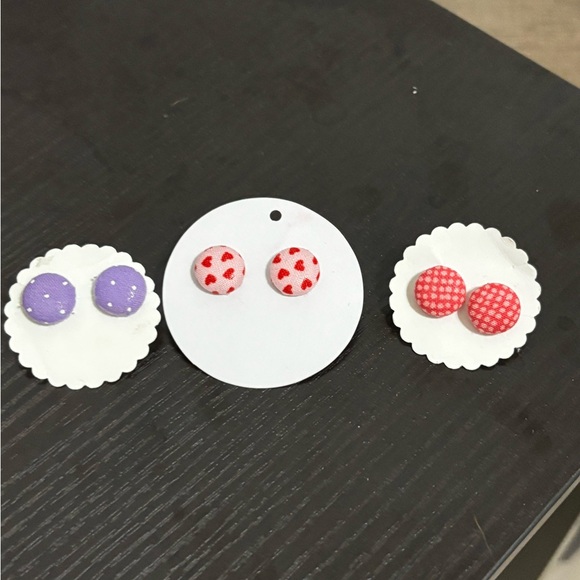 Stud button earrings bundle - Picture 4 of 5